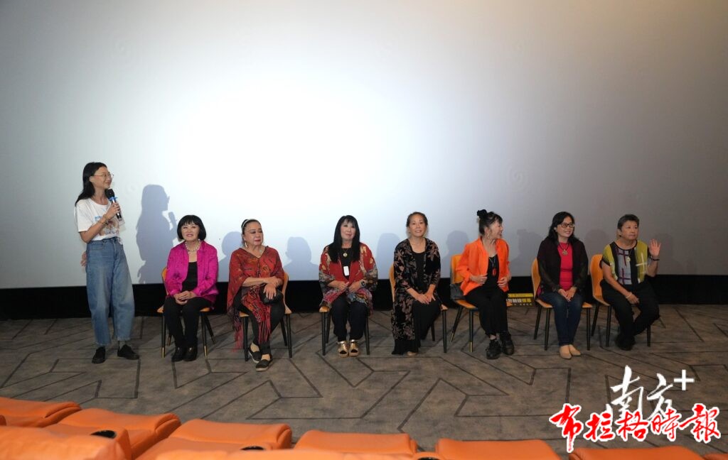 image037 1024x648 - 【布拉格时报】她们用舞步横跨太平洋，踏上江门侨乡寻根之旅